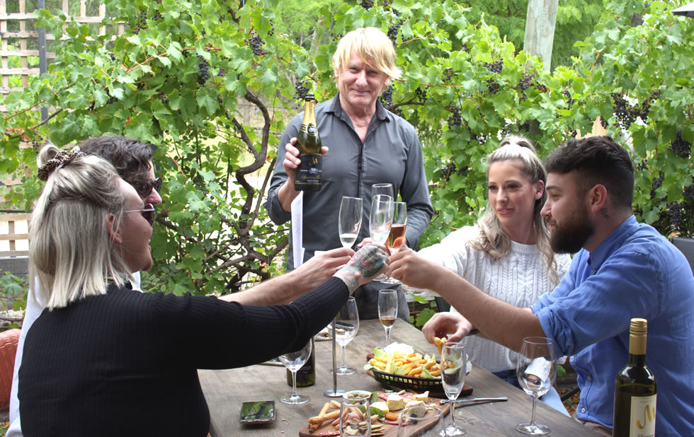 Quality Sparkling Brut Rose Shiraz Wines McLaren Vale Winery Australia Wine Club